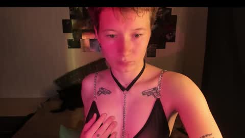 sandraa_a online show from 09.30.25