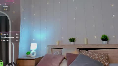 Snapshot of sandraa_anderson chatting on 10.15.25 sandraa_anderson online show from 10.15.25