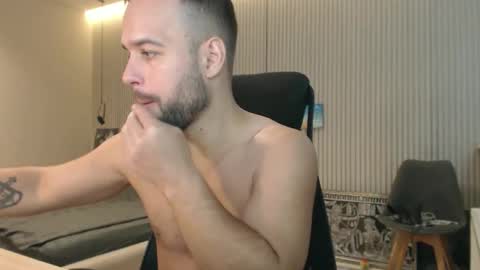 DeAlex online show from 10.23.25