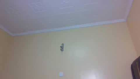 sandy online show from 11.04.25