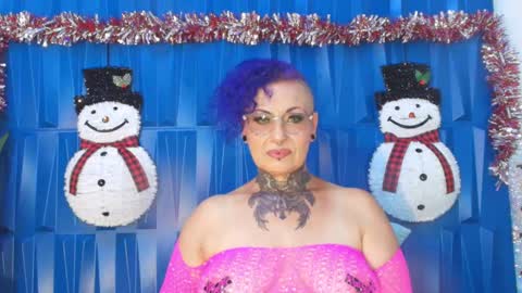 Sandy Rose online show from 12.04.24