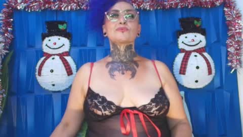Sandy Rose online show from 12.06.24