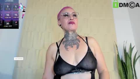 Sandy Rose online show from 09.14.25