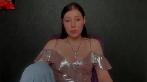 Snapshot of sannyflower chatting on 01.19.25 karina online show from 01.19.25