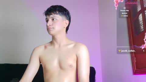 Snapshot of santi_ll chatting on 07.06.26 santi online show from 07.06.26