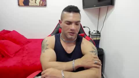 santi_pastori online show from 11.11.25