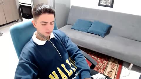 Snapshot of santi_ss chatting on 01.19.26 santi_ss online show from 01.19.26