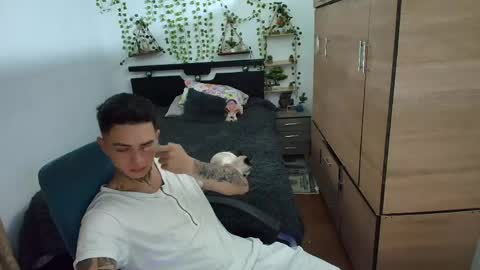 Snapshot of santi_ss chatting on 05.03.26 santi_ss online show from 05.03.26