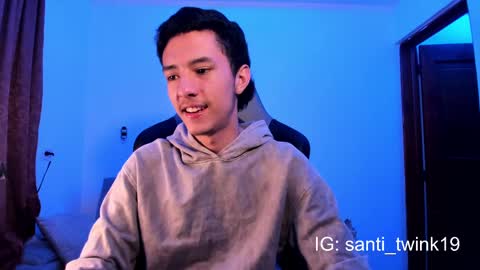santi_twink19 online show from 12.17.24