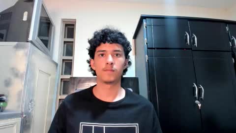 santi_twink19 online show from 02.03.26