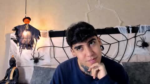 SantiAbader online show from 10.24.25