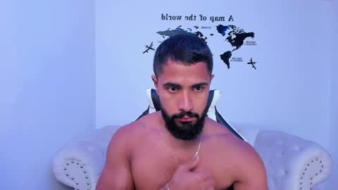 santiago_huntt online show from 09.17.25
