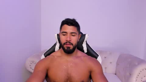 santiago_huntt online show from 03.03.26