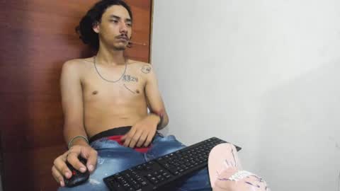 Santiago    online show from 12.18.24