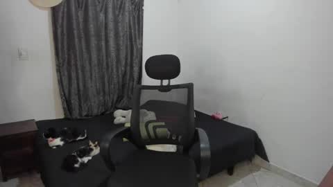 Julius Novachrono  online show from 04.04.26