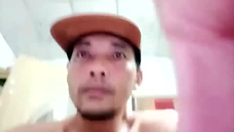 Snapshot of santichai561323 chatting on 02.28.25 santichai561323 online show from 02.28.25