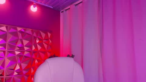 Santii online show from 09.27.25