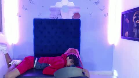 santiago online show from 12.18.24