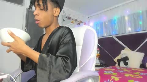 santy online show from 11.11.25