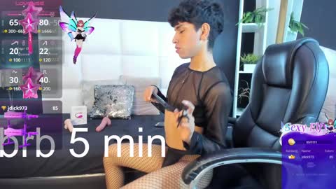 Santiago Carrington online show from 12.13.24