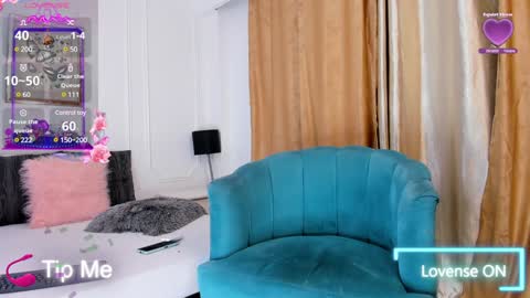 Santiago Carrington online show from 02.08.25