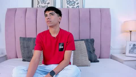 Santiago Carrington online show from 03.06.26