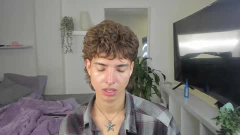 kitty online show from 11.11.25