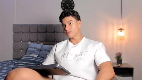 santy_stump online show from 01.08.26