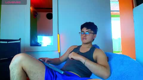 Santyago online show from 11.25.25