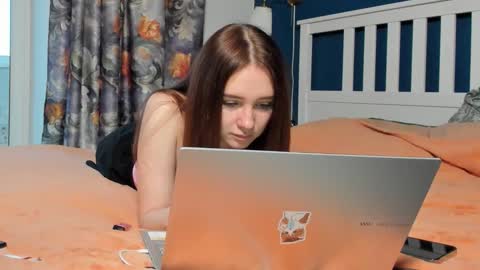 santythousand online show from 12.19.25