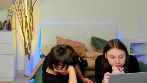 santythousand online show from 02.18.26