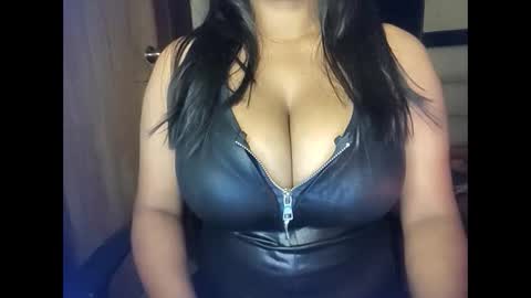 sanvi13 online show from 01.30.25