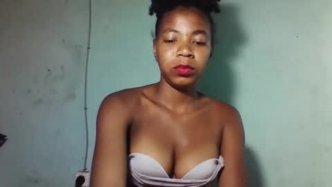 sanyah0123 online show from 12.21.25