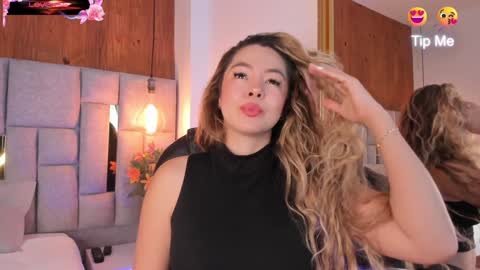 Saori  online show from 01.11.25