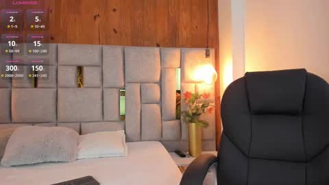 Saori  online show from 10.03.25