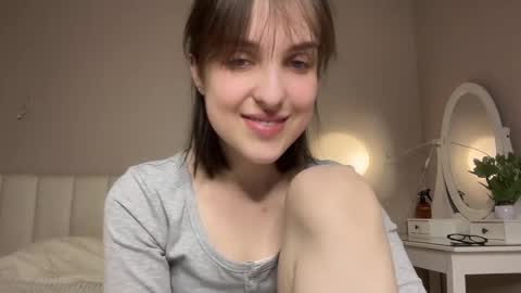 Anny online show from 03.24.26