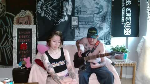 Snapshot of sappysex chatting on 07.31.26 Her name is Sage His name is Nick online show from 07.31.26