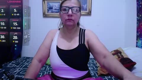 sara online show from 09.28.25