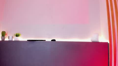 Snapshot of sara__jones_ chatting on 02.21.25 sara__jones_ online show from 02.21.25