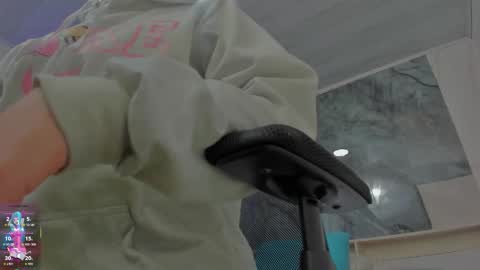 sara allenx online show from 12.01.25