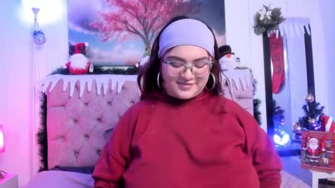 SARA ARIAS  online show from 12.14.24