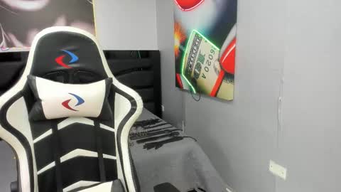 Snapshot of sara_bdsm chatting on 11.05.25 sara_bdsm online show from 11.05.25