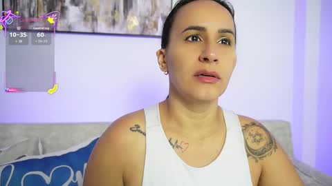   online show from 10.01.25