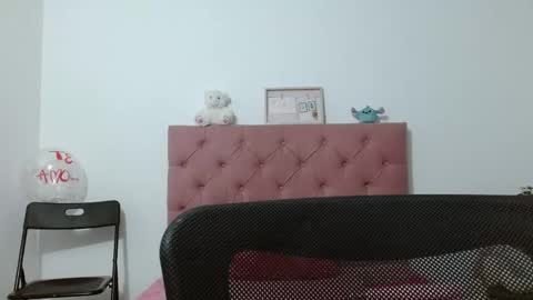 Sara online show from 12.17.25