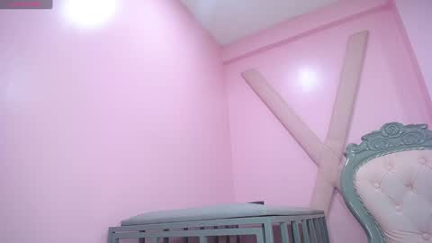 Sara HooT  online show from 02.05.25