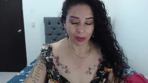 Sara hot46 online show from 01.14.25