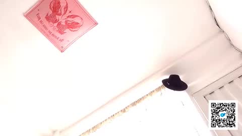 Snapshot of sara_johnson__ chatting on 02.26.26 sara_johnson__ online show from 02.26.26