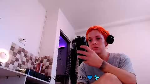 sara_johnson__ online show from 07.21.26