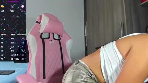 Snapshot of sara_maisa chatting on 02.10.25 SARA INDEPENDENT MODEL online show from 02.10.25