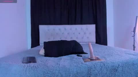 Sara  Neith online show from 03.10.26